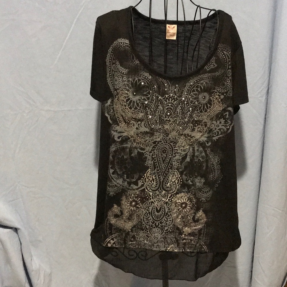 Black and Gray Patterned Blouse